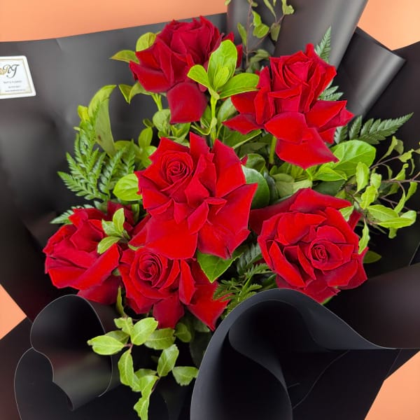6 Red Reflexed Roses 1