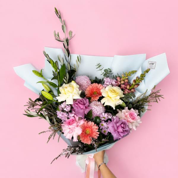 Blush & Lilac Garden Bouquet 3
