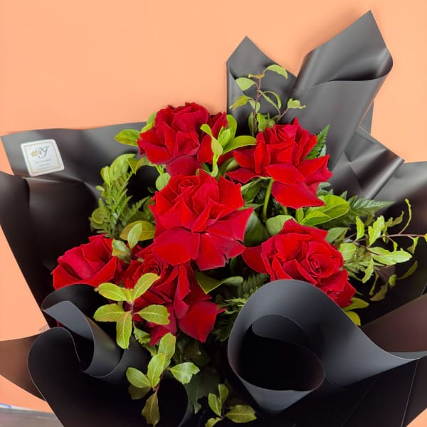 6 Red Reflexed Roses 2
