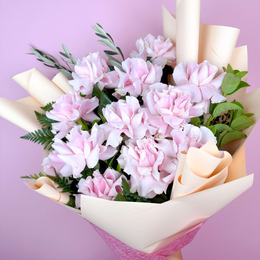 12 Reflexed Pink Roses Bouquet